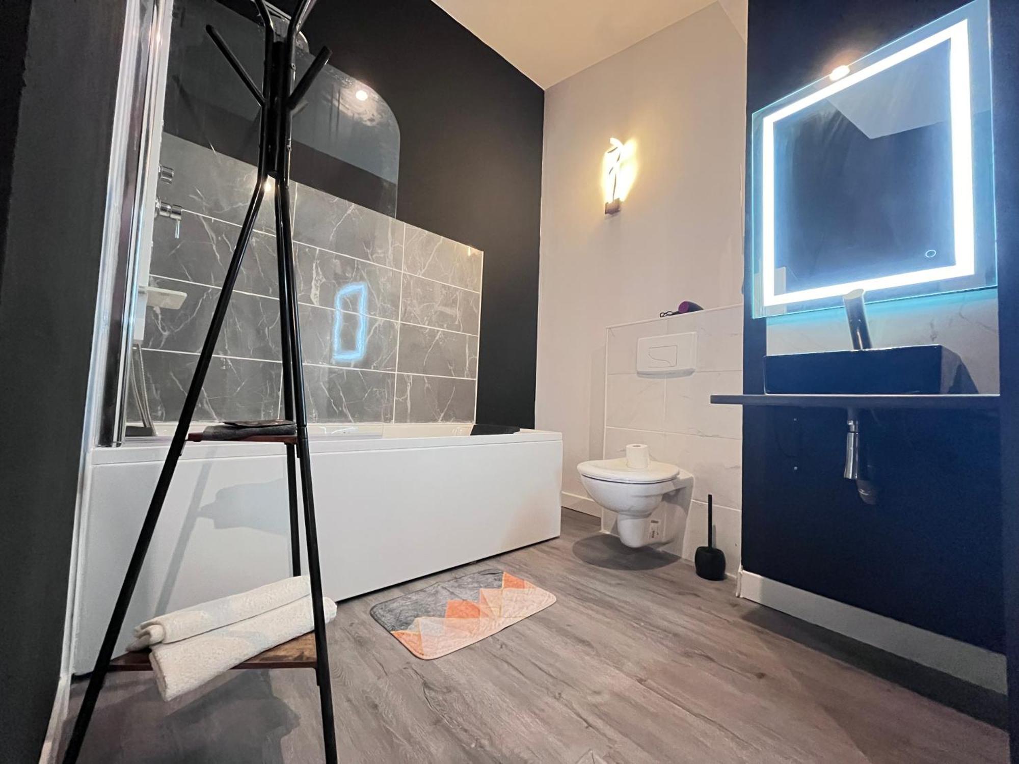 Studio Baignoire Centre Ville Narbonne Eksteriør billede