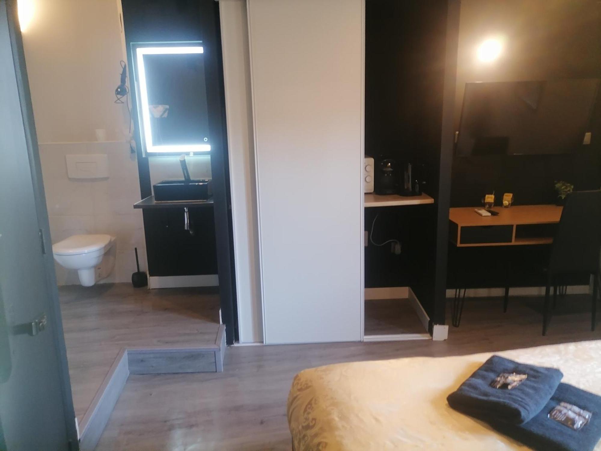 Studio Baignoire Centre Ville Narbonne Eksteriør billede